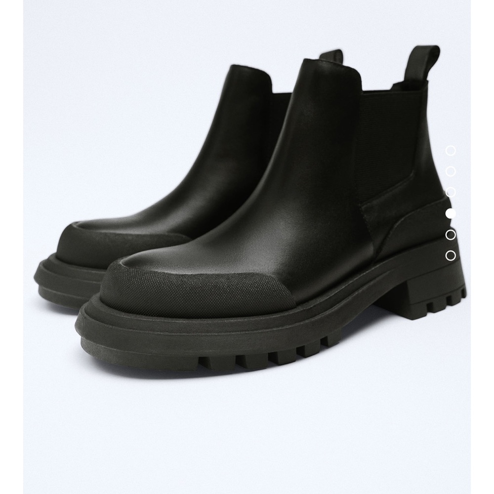 Zara rubberized leather ankle boots - Picture 2 of 8